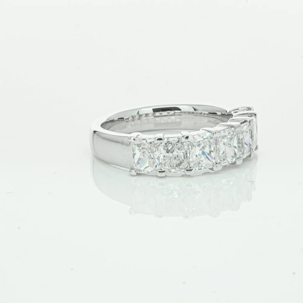 18ct White Gold Radiant Cut Diamond Asra Ring