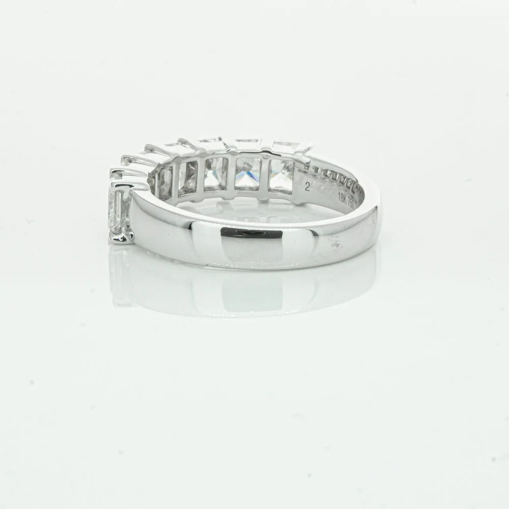 18ct White Gold Radiant Cut Diamond Asra Ring