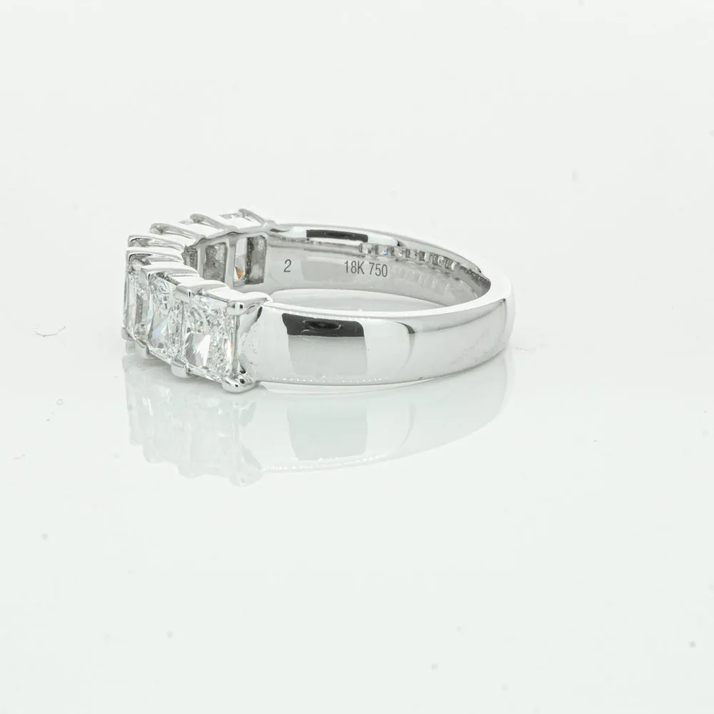 18ct White Gold Radiant Cut Diamond Asra Ring