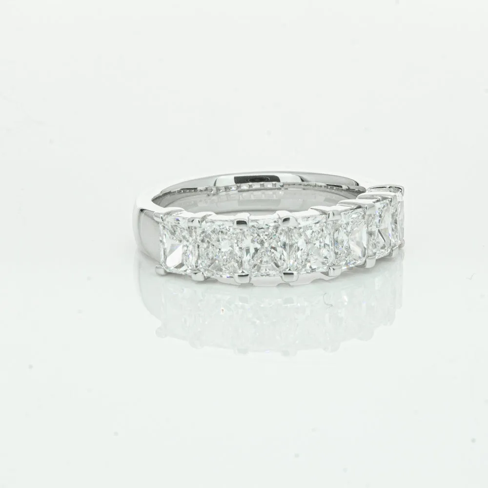 18ct White Gold Radiant Cut Diamond Asra Ring