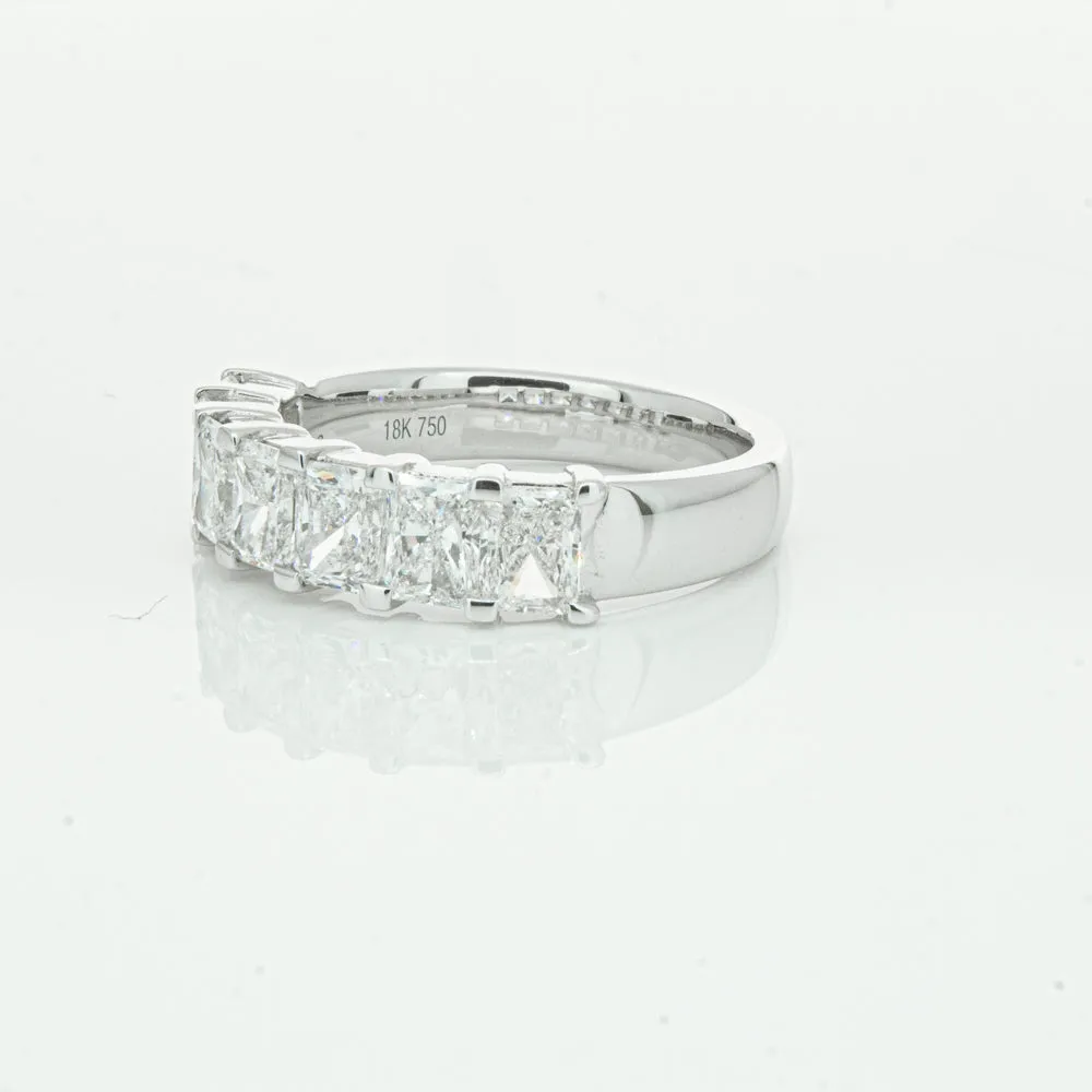 18ct White Gold Radiant Cut Diamond Asra Ring