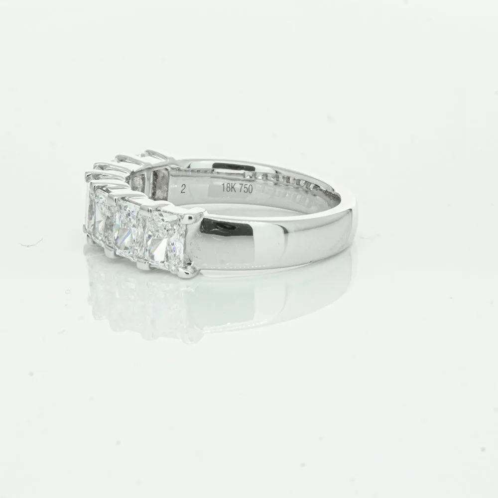 18ct White Gold Radiant Cut Diamond Asra Ring