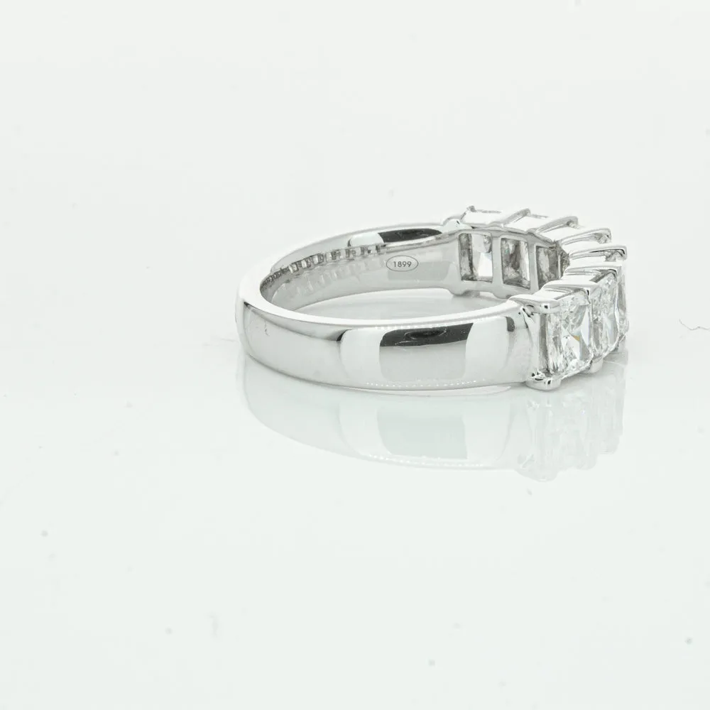 18ct White Gold Radiant Cut Diamond Asra Ring