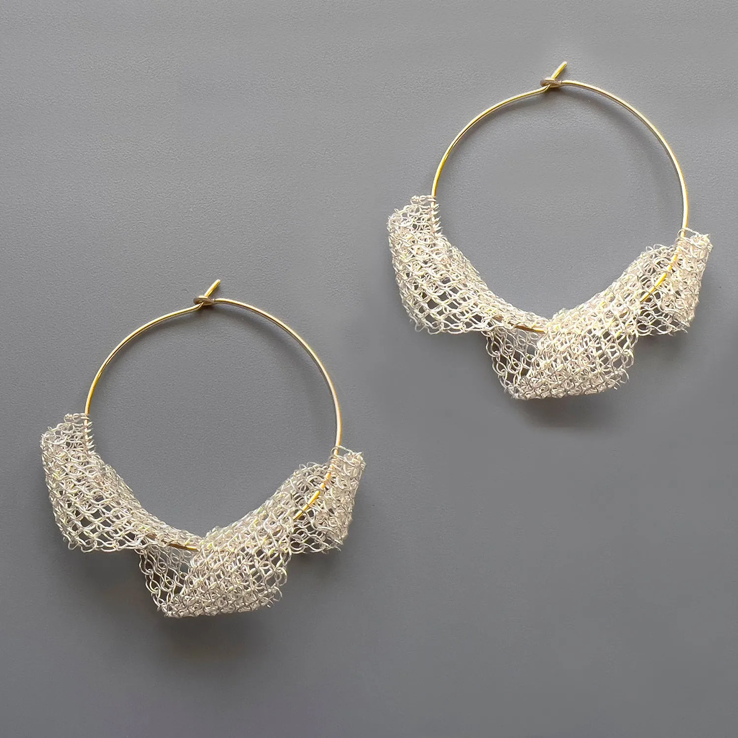 Chic Twisted Hoop Earrings in 1.5" Gold Size - Elevate Your Style with Our Stunning Collection!