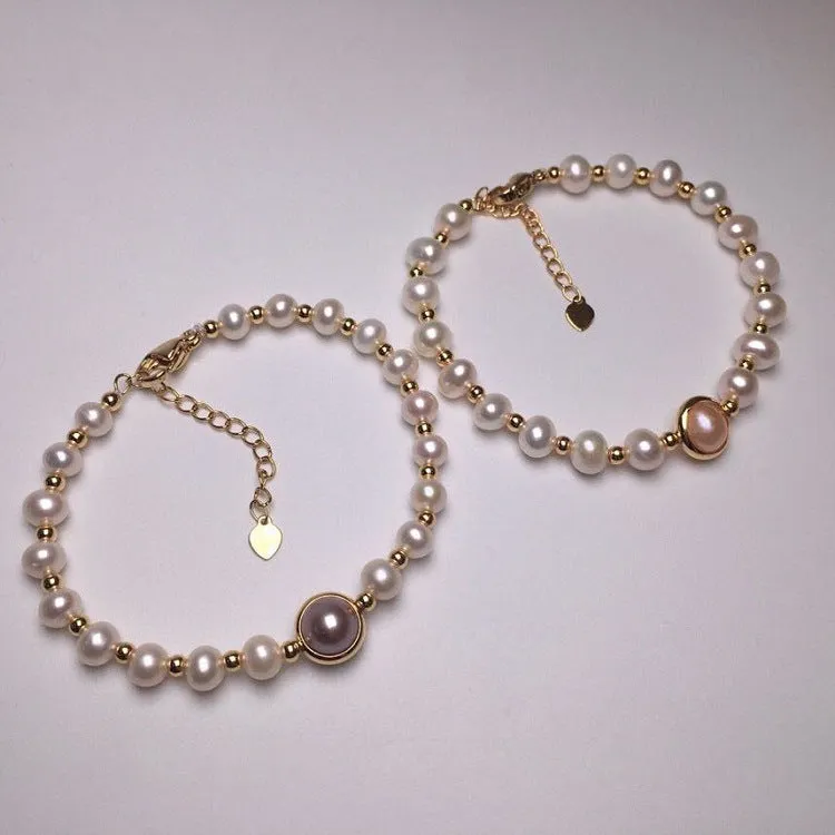 Elegant Pearl Bracelet With Transfer Bead Design