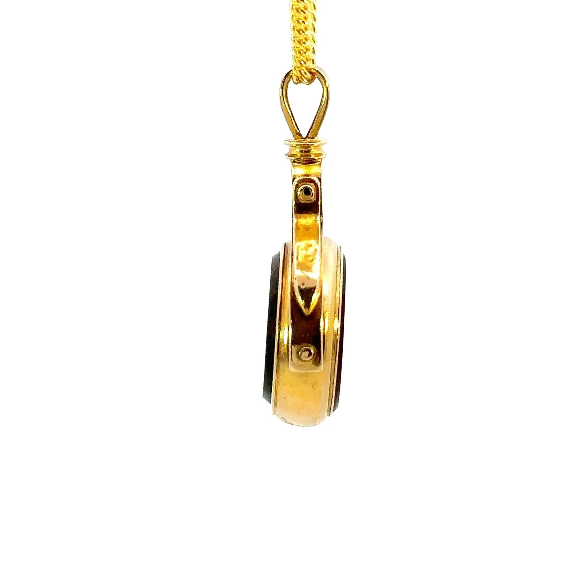 Exquisite Yellow Gold Spinner Pendant