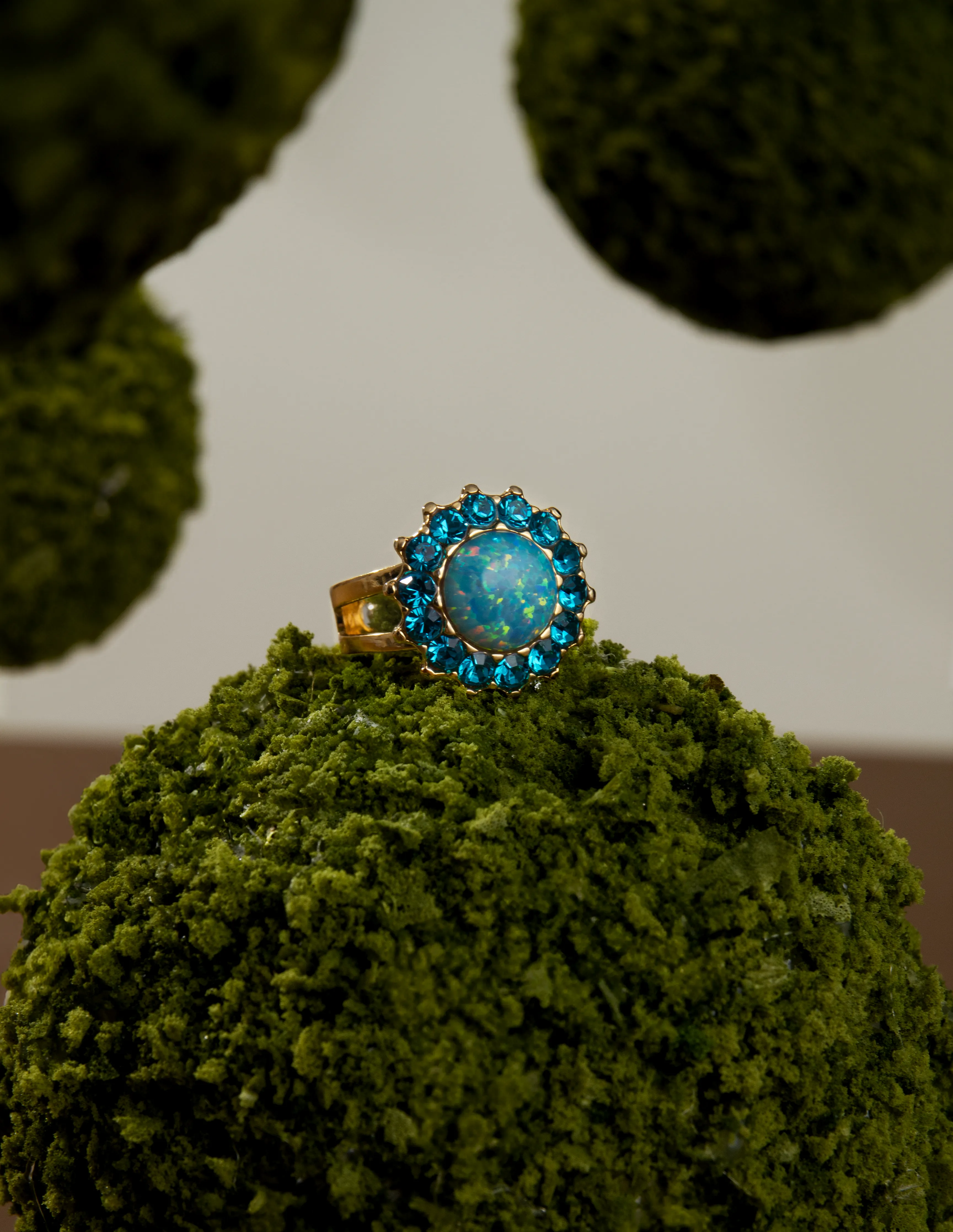 Extra Luxurious Rosette Ring in "Ivy Villa" *Custom*