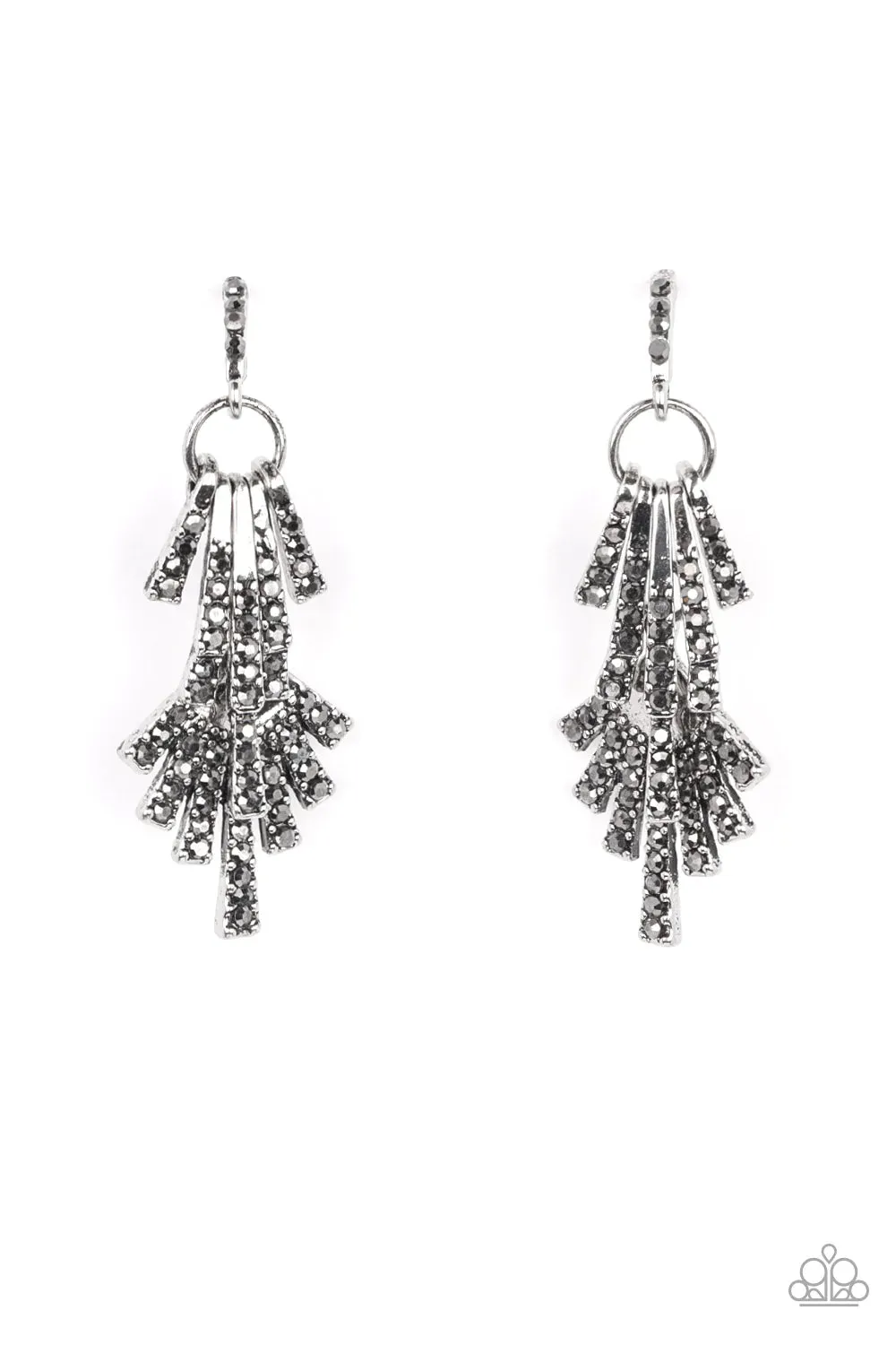 Paparazzi Earring ~ Fan of Glam - Silver