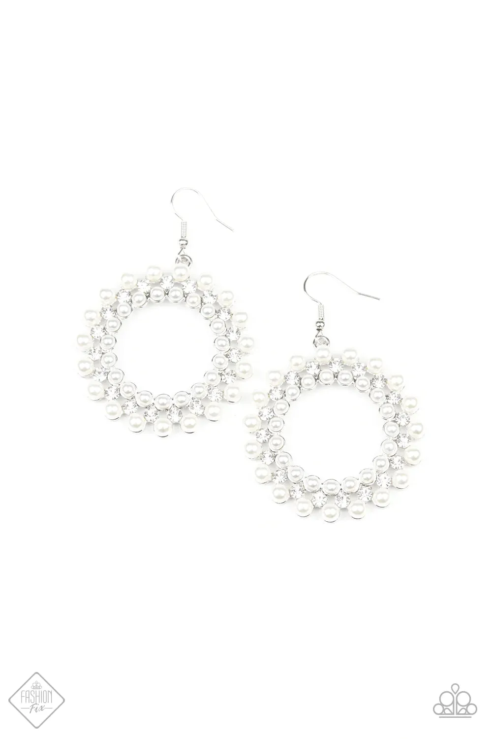 Paparazzi Earring ~ Pearly Poise  - White