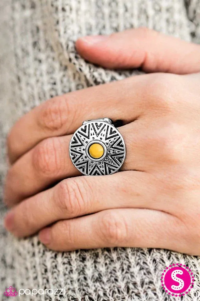 Paparazzi Ring ~ Sunshine State - Yellow