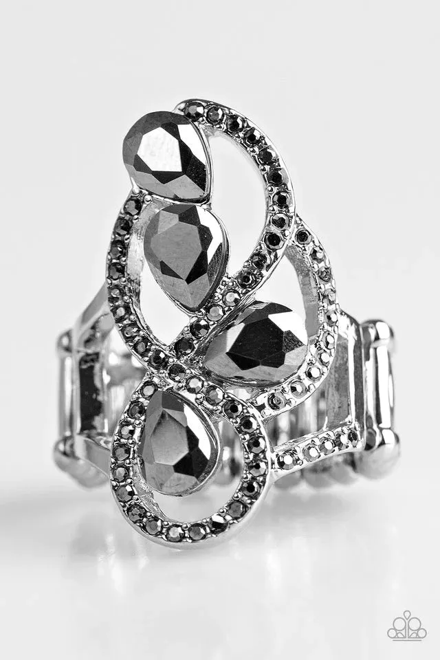 Paparazzi Ring ~ Wall Street Princess - Silver